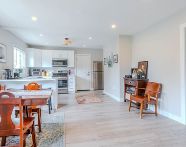 522 N Central Avenue - Photo Thumbnail 3