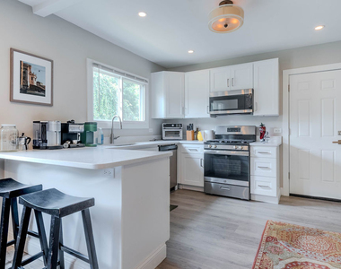 522 N Central Avenue - Photo Thumbnail 4