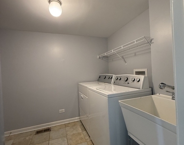 216 Ironbark Way - Photo Thumbnail 9