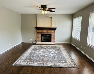 7681 Mendocino Drive - Photo Thumbnail 5