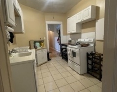1101 W Pratt Boulevard - Photo Thumbnail 8