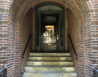 1101 W Pratt Boulevard - Photo Thumbnail 1