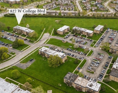 827 College Boulevard - Photo Thumbnail 10