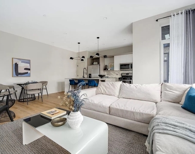 3153 N Tripp Avenue - Photo Thumbnail 6