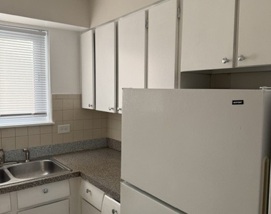 1509 Brown Street - Photo Thumbnail 10