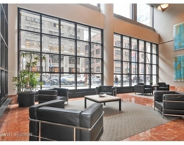 211 E Ohio Street - Photo Thumbnail 1