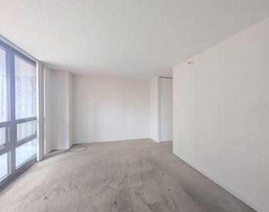 10 E Ontario Street - Photo Thumbnail 12