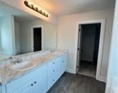 52 Suwannee Way - Photo Thumbnail 15