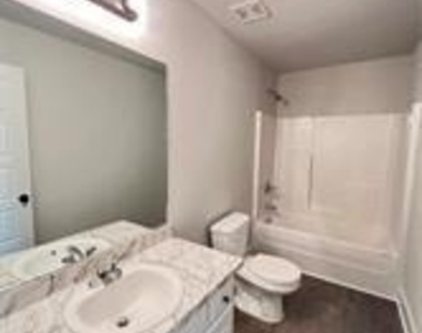 52 Suwannee Way - Photo Thumbnail 10