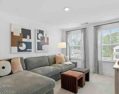 372 Red Dragon Drive - Photo Thumbnail 9