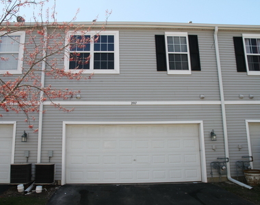 207 Springbrook Trail S - Photo Thumbnail 12