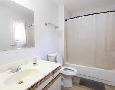 296 Tanager Court - Photo Thumbnail 10