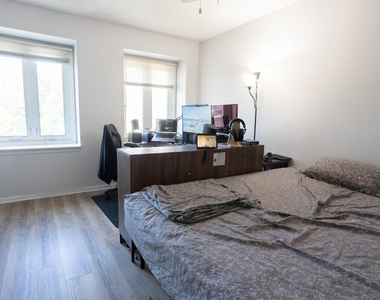 296 Tanager Court - Photo Thumbnail 14