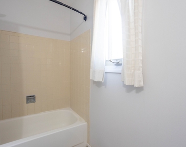 296 Tanager Court - Photo Thumbnail 11