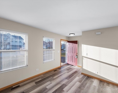 1065 Port Royal Road - Photo Thumbnail 10
