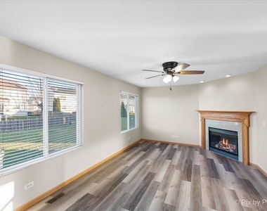 1065 Port Royal Road - Photo Thumbnail 1