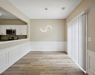 3611 Elkhorn Court - Photo Thumbnail 7