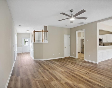 3611 Elkhorn Court - Photo Thumbnail 5