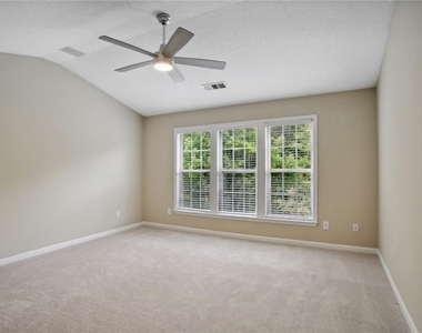 3611 Elkhorn Court - Photo Thumbnail 12