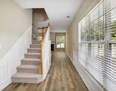3611 Elkhorn Court - Photo Thumbnail 2
