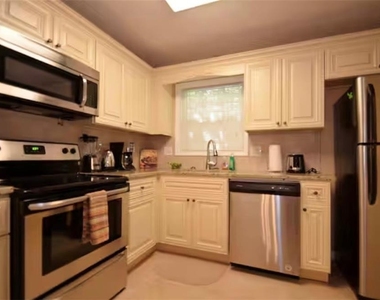 846 Park Place - Photo Thumbnail 24