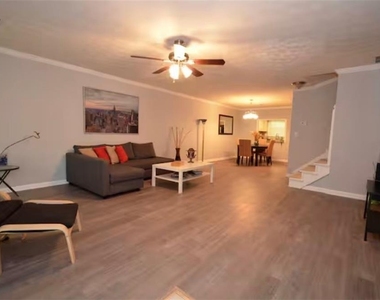 846 Park Place - Photo Thumbnail 15