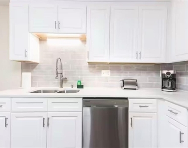 846 Park Place - Photo Thumbnail 135