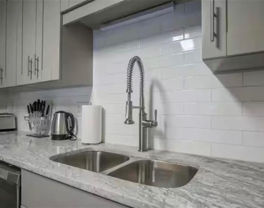 846 Park Place - Photo Thumbnail 99