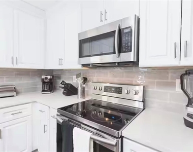 846 Park Place - Photo Thumbnail 134