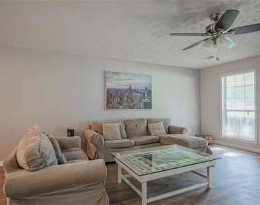 846 Park Place - Photo Thumbnail 47