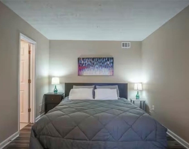846 Park Place - Photo Thumbnail 120