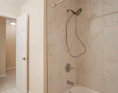 846 Park Place - Photo Thumbnail 62