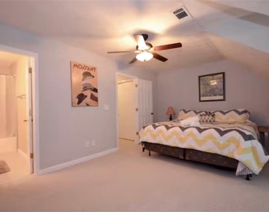 846 Park Place - Photo Thumbnail 18