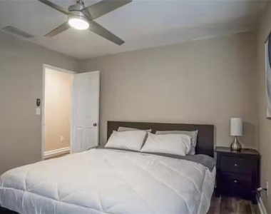 846 Park Place - Photo Thumbnail 121