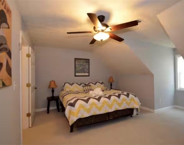 846 Park Place - Photo Thumbnail 14