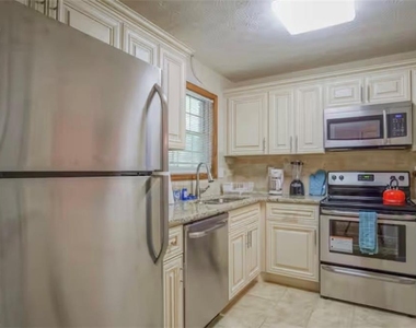 846 Park Place - Photo Thumbnail 56