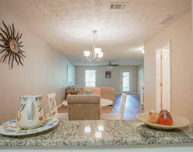 846 Park Place - Photo Thumbnail 36