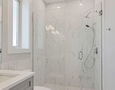 3545 W Belmont Avenue - Photo Thumbnail 9