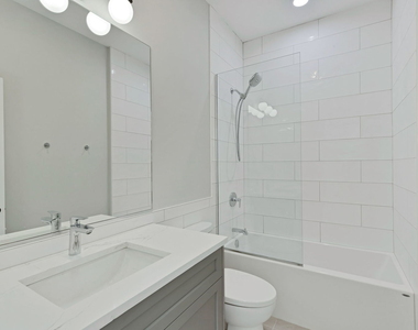3545 W Belmont Avenue - Photo Thumbnail 12