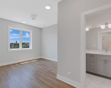 3545 W Belmont Avenue - Photo Thumbnail 7