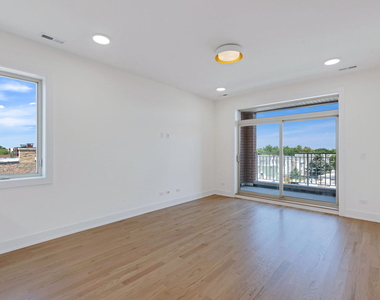 3545 W Belmont Avenue - Photo Thumbnail 5