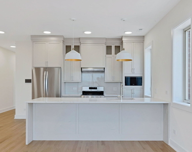 3545 W Belmont Avenue - Photo Thumbnail 3
