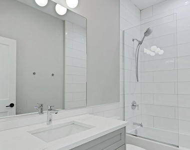 3545 W Belmont Avenue - Photo Thumbnail 13