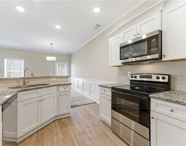 231 Eva Way Ne - Photo Thumbnail 11