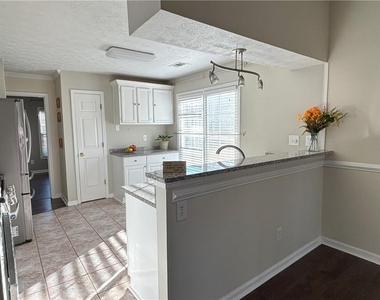 4870 Camberbridge Drive - Photo Thumbnail 3