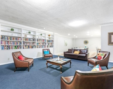 2965 Pharr Court South Nw - Photo Thumbnail 13
