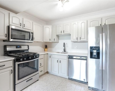2965 Pharr Court South Nw - Photo Thumbnail 11