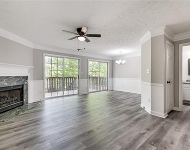 1229 Vintage Pointe Drive - Photo Thumbnail 4