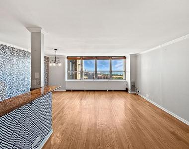 655 W Irving Park Road - Photo Thumbnail 1