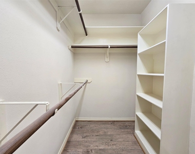 147 W Russet Grove Circle - Photo Thumbnail 22